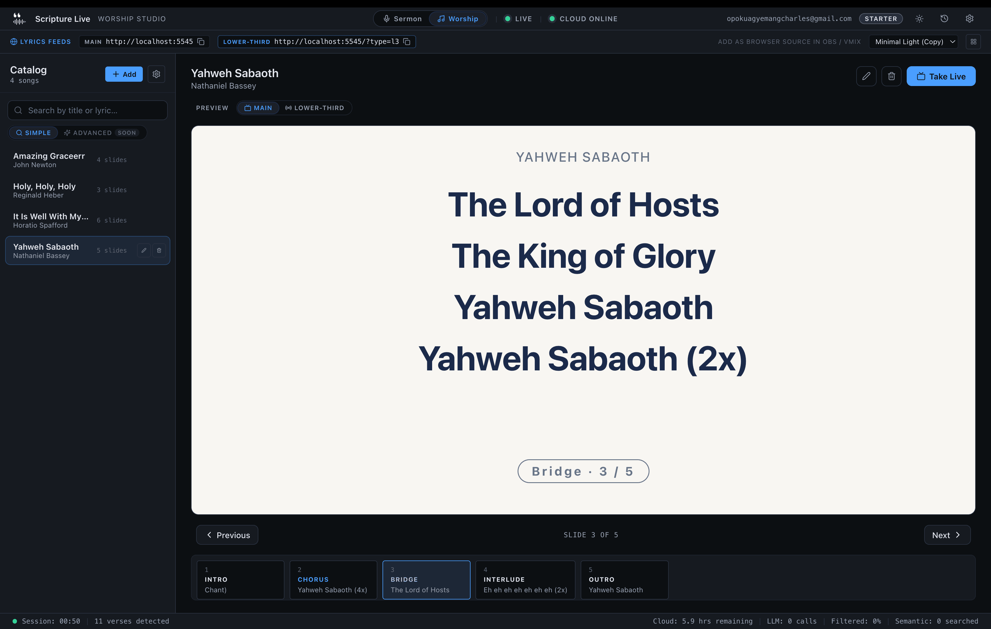Worship studio, dark mode, main full-screen lyrics output